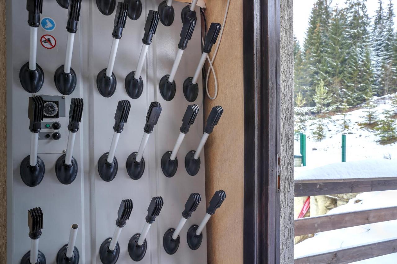 Iris Hotel Bukovel Exterior photo